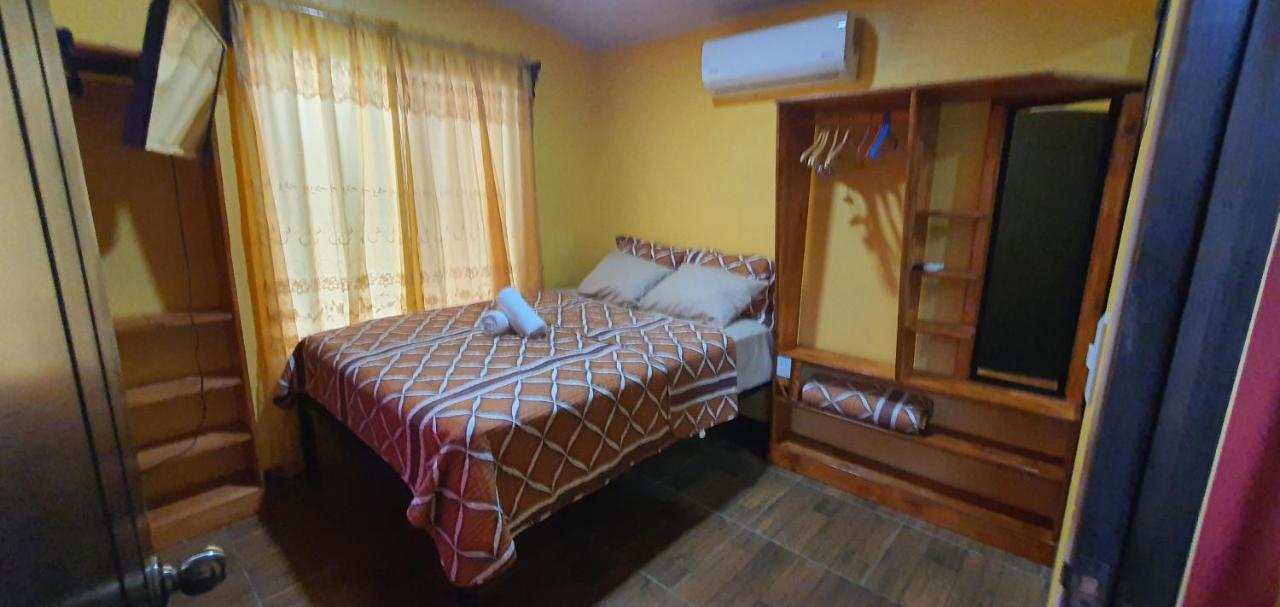 Tio King Hospedaje Turistico Uvita Exterior photo